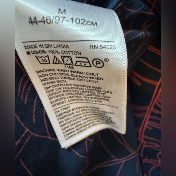 Men’s M Banana Republic Slim Fit Short-Sleeve Button-Up Cotton Shirt, Navy - Picture 4 of 5